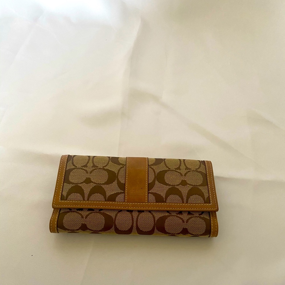 Coach wallet